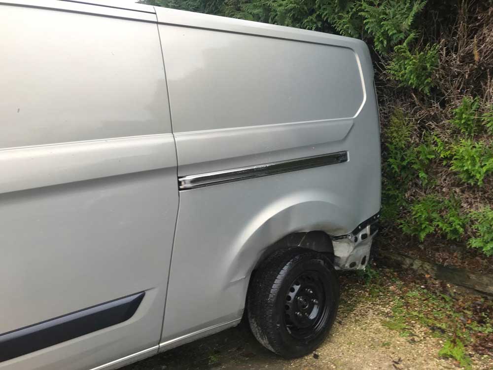 Ford karosszéria szerelő